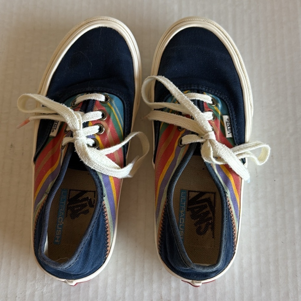 Vans Authentic Retro Stripe Lace Up Sneakers - Picture 11 of 13